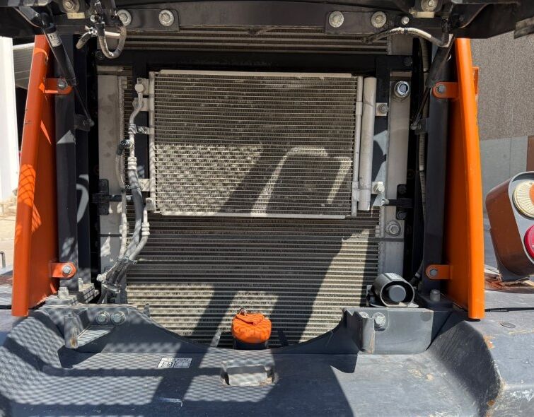 DOOSAN DL200-5 **WHEEL LOADER**